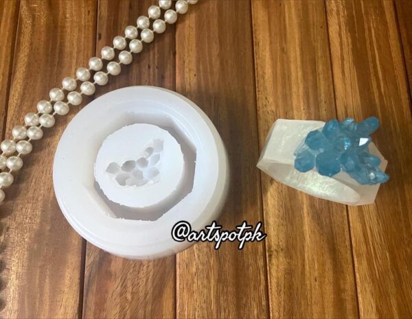 Handmade Napkin Holder Mold with mini crystal cluster - Premium Platinum Cure Artspot.pk