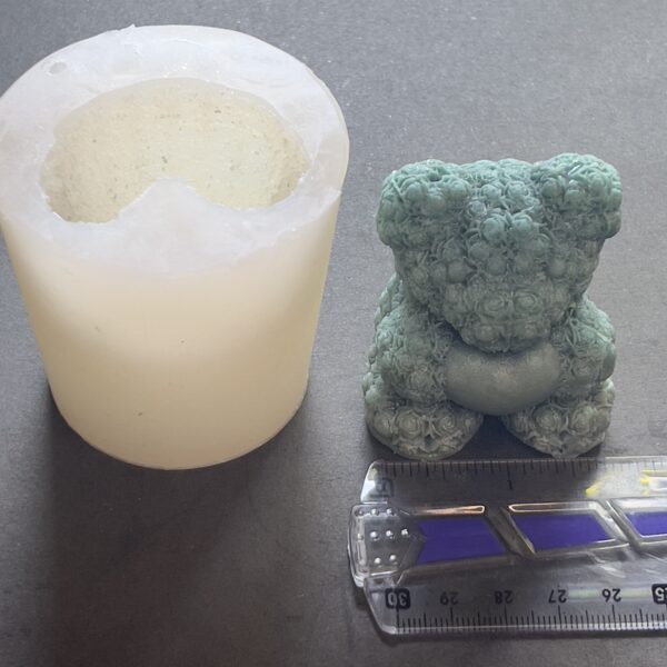 Dreamy teddy bear candle mold - Image 2